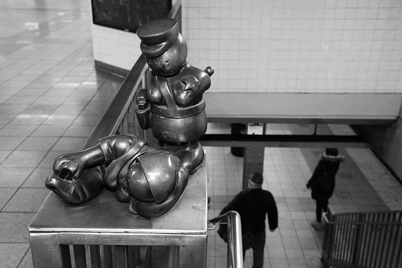 Subway Token Figures : Art : Subway : New York : Tom Otterness : New York : Personal Photo Projects :  Richard Moore Photography : Photographer : 